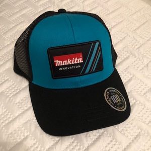 Mikita hat